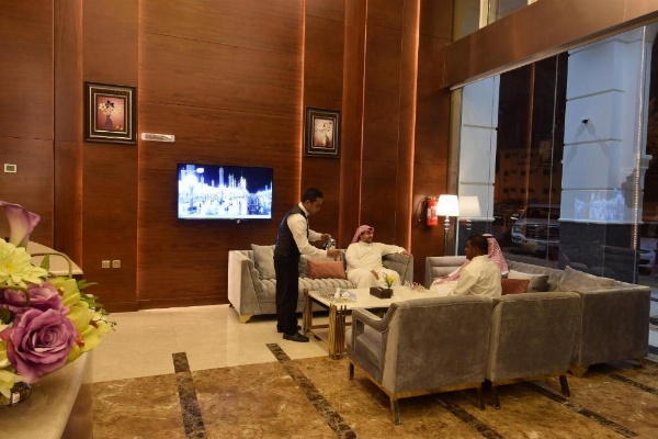 Zaha Al Munawara Hotel image 10