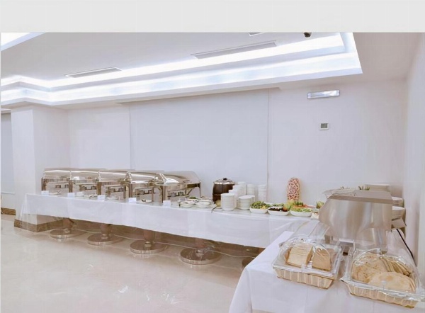 Zaha Al Munawara Hotel image 15